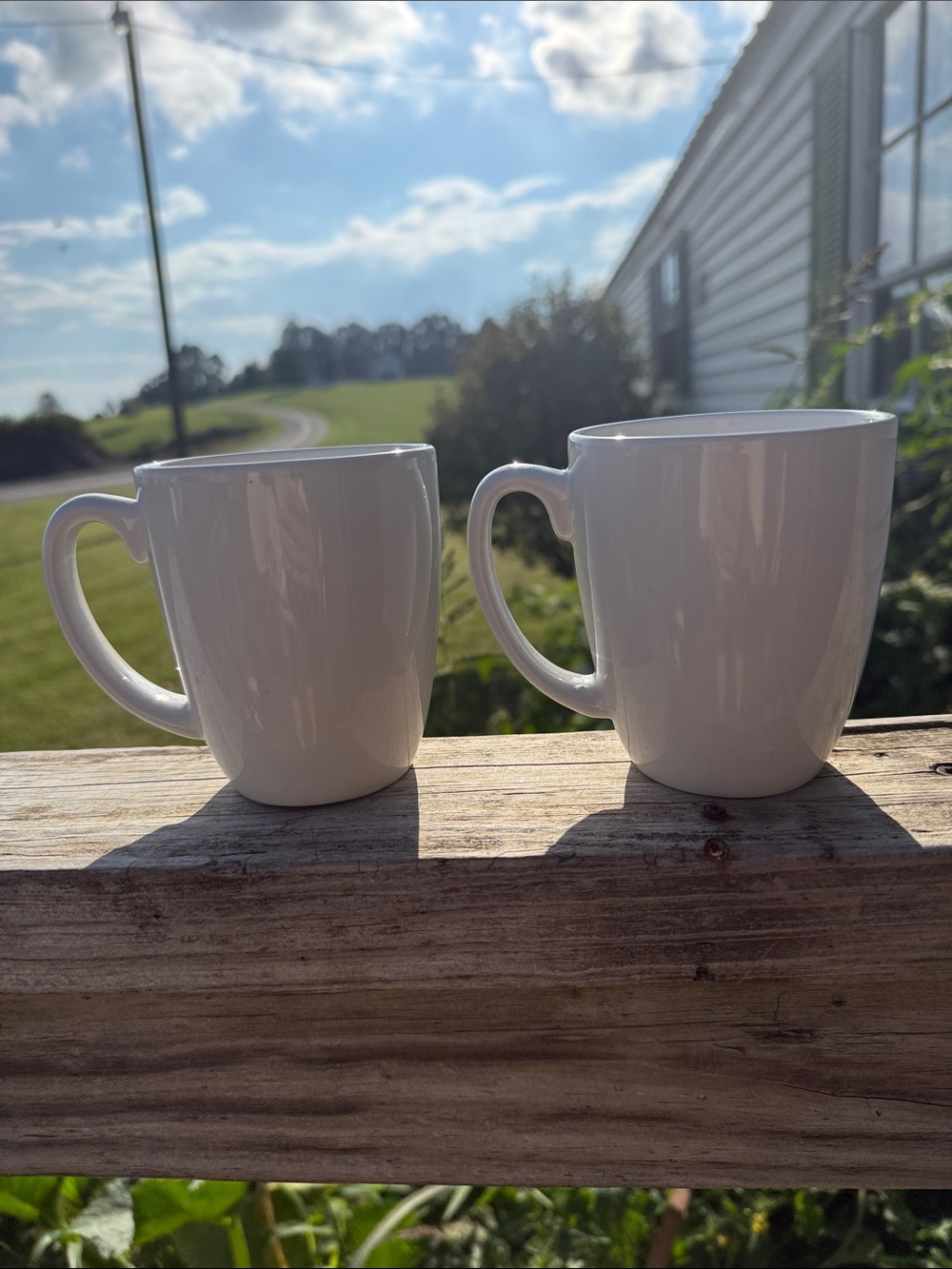 Corelle White stoneware Mugs - Set of 2